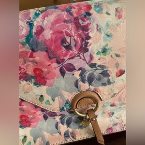 Nanette Lepore Purse🌸👛